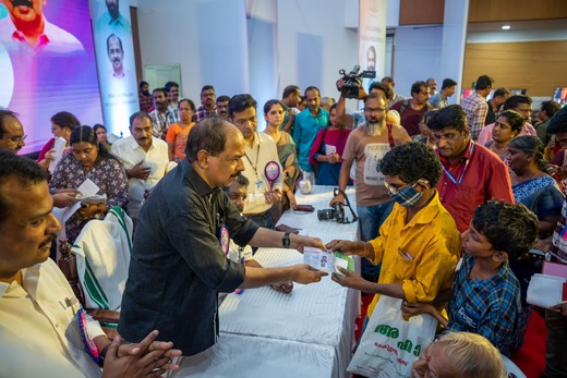 Karuthalum Kaithangum 3